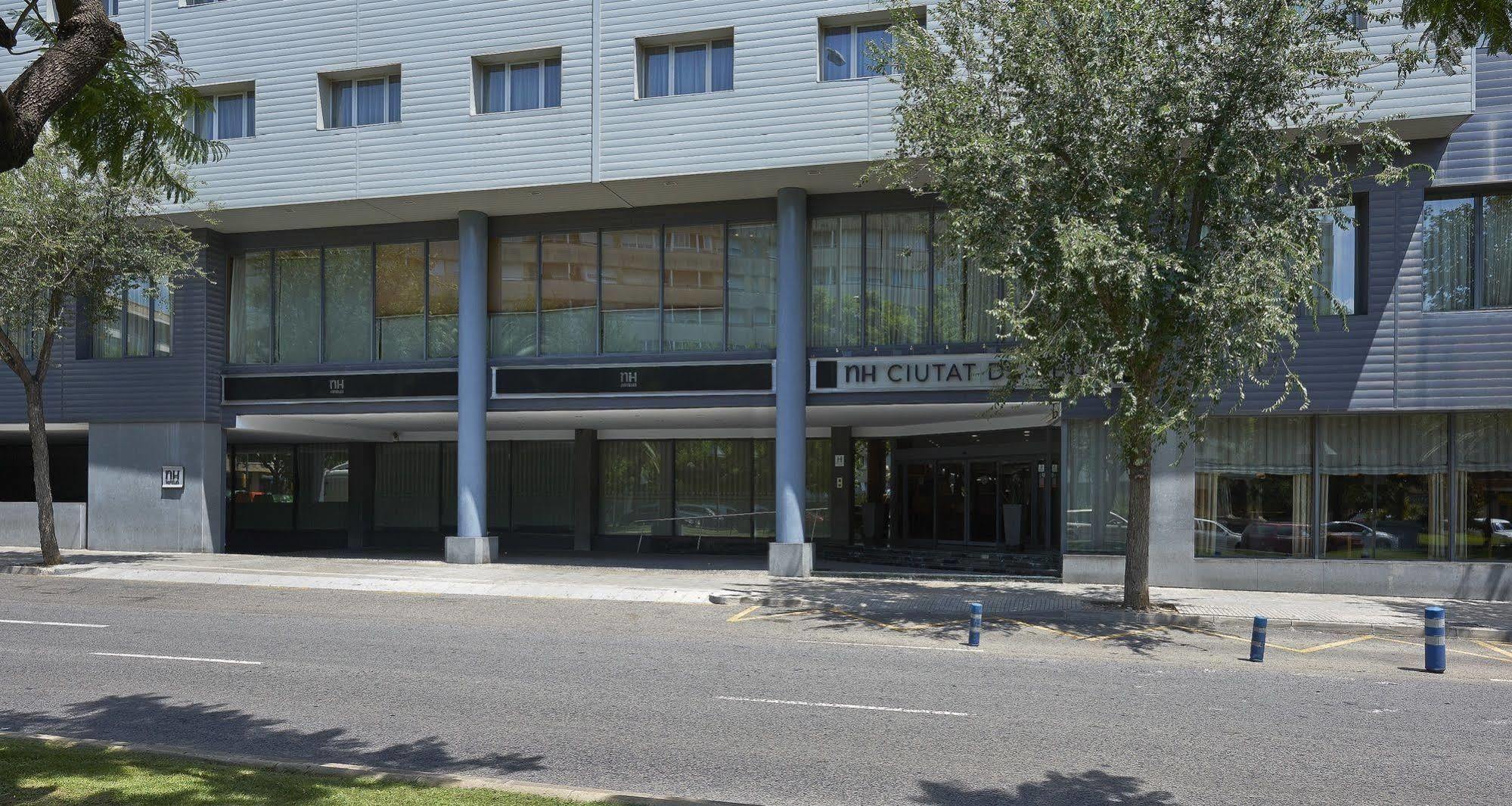 Nh Ciutat De Reus Hotel Exterior photo